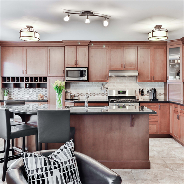 American Freestanding High Quality Solid Wood Kitchen Cabinet